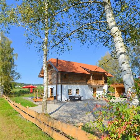 Naturhaus Innviertel Holzoster المظهر الخارجي الصورة